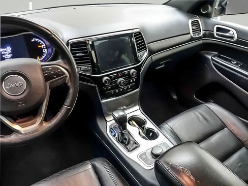 Used 2020 Jeep Grand Cherokee Limited AWD/4WD image 14