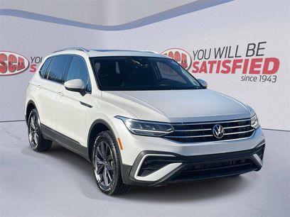 Used 2023 Volkswagen Tiguan SE