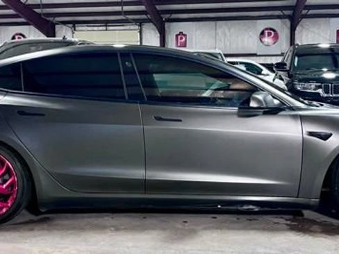 Used 2021 Tesla Model 3 Performance AWD/4WD image 2
