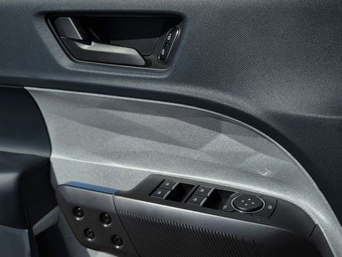 New 2026 Ford Maverick XLT image 15