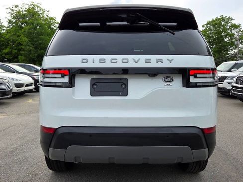 Used 2019 Land Rover Discovery SE AWD/4WD image 12