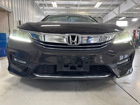 Used 2017 Honda Accord Sport Special Edition image 31