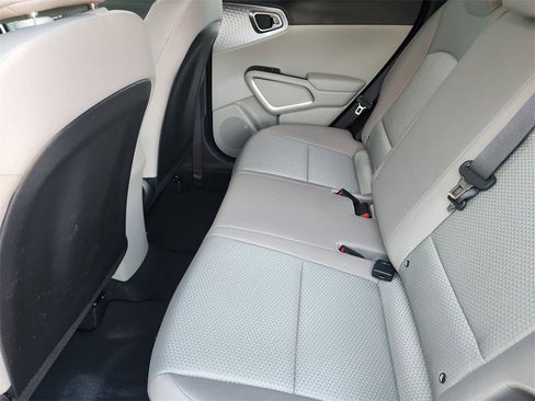 New 2025 Kia Soul LX image 19