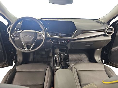 Certified 2026 Chevrolet Trax ACTIV w/ Driver Confidence Package FWD image 11