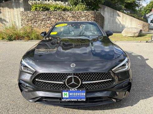 Used 2024 Mercedes-Benz CLE 300 4MATIC Cabriolet image 11