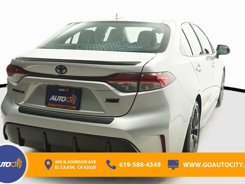 Used 2024 Toyota Corolla XSE FWD image 10