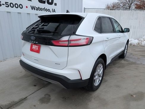 Used 2023 Ford Edge SEL image 23