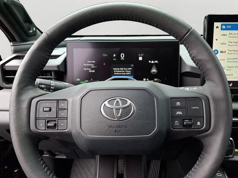Used 2026 Toyota RAV4 XSE w/ Weather Package AWD/4WD image 21