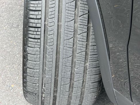 Used 2019 Porsche Cayenne E-Hybrid AWD/4WD image 42