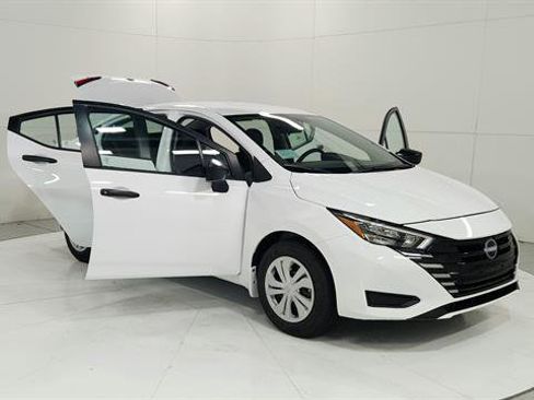 New 2025 Nissan Versa S w/ Trunk Package image 29