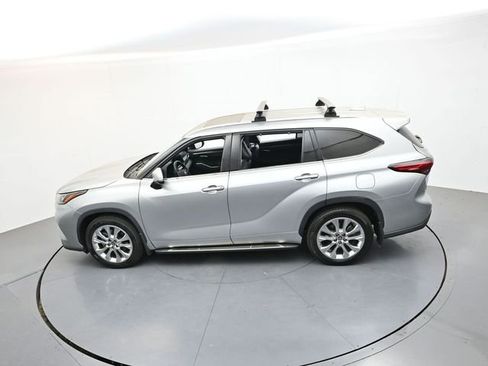 Used 2021 Toyota Highlander Limited AWD/4WD image 35