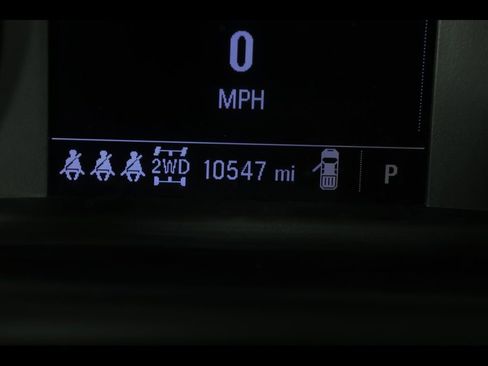 Used 2025 Chevrolet Silverado 2500 Custom w/ Custom Value Package image 12