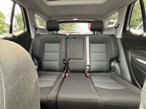 Used 2023 GMC Terrain SLE w/ Driver Convenience Package AWD/4WD image 11