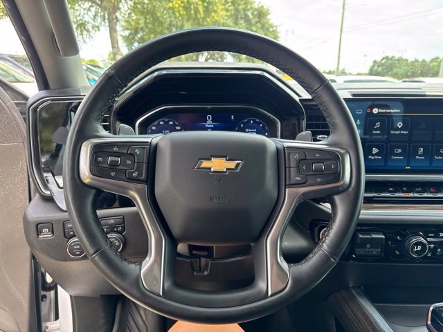 Used 2025 Chevrolet Silverado 1500 LT AWD/4WD image 28