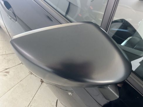 Used 2025 Nissan Versa S FWD image 42