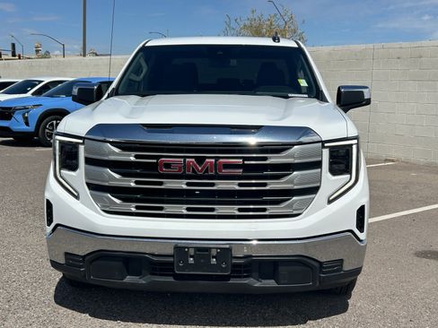 Certified 2024 GMC Sierra 1500 SLE RWD image 8