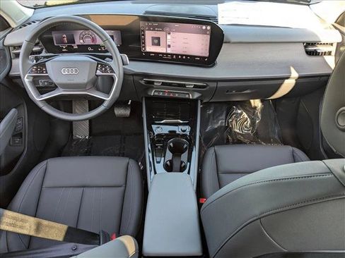 New 2026 Audi Q3 quattro 2.0T AWD/4WD image 14