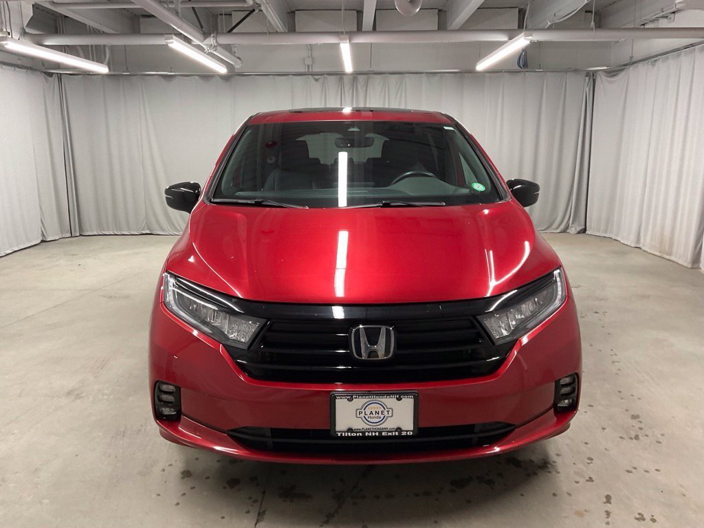 Used 2023 Honda Odyssey Sport image 3