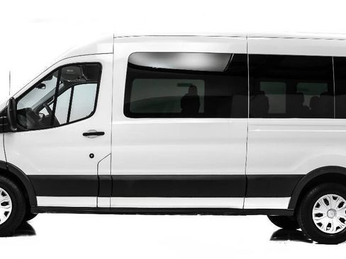 Used 2015 Ford Transit 350 XLT RWD image 6