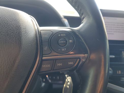 Used 2023 Toyota Camry SE FWD image 22