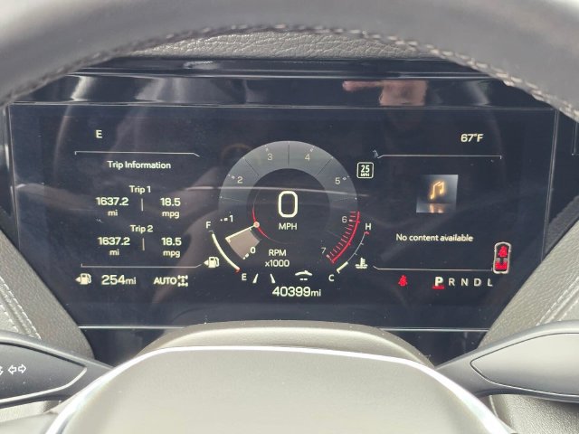Used 2025 GMC Yukon Denali AWD/4WD image 26