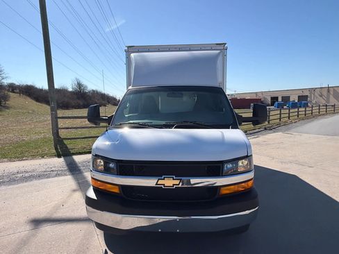 New 2024 Chevrolet Express 3500 w/ Power Convenience Package image 5