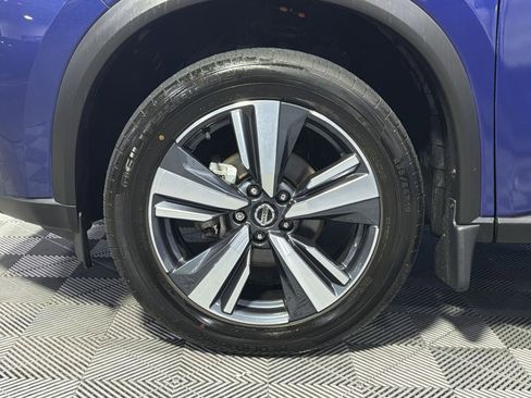Used 2021 Nissan Rogue SL w/ Premium Package AWD/4WD image 16