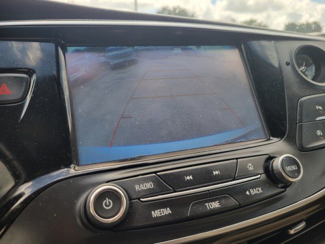 Used 2020 Buick Envision Essence FWD image 20