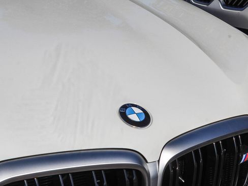 New 2026 BMW X5 M60i image 9