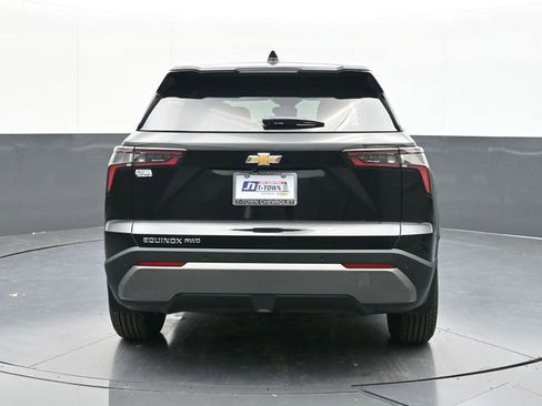 New 2026 Chevrolet Equinox LT w/ Convenience Package II image 12