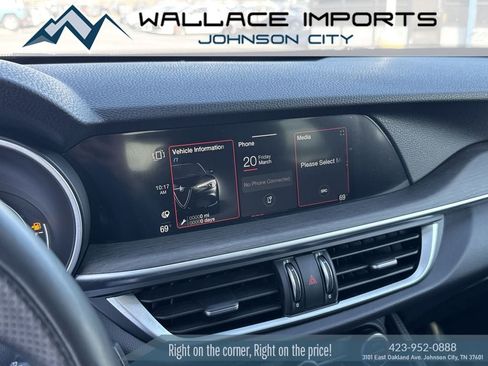 Used 2023 Alfa Romeo Stelvio Ti AWD/4WD image 25