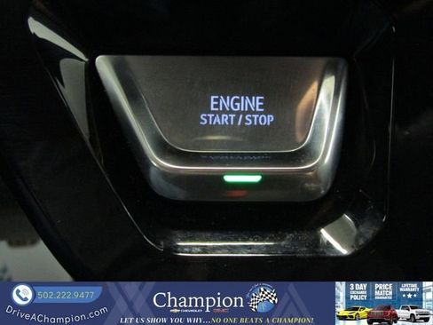 Used 2025 GMC Sierra 1500 AT4 w/ AT4 Premium Package AWD/4WD image 42