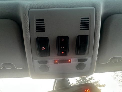 Used 2011 BMW 328i xDrive Sedan w/ Premium Pkg image 13