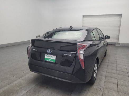 Used 2016 Toyota Prius Four FWD image 9