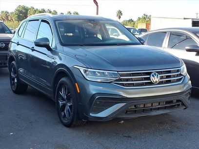 Used 2022 Volkswagen Tiguan SE