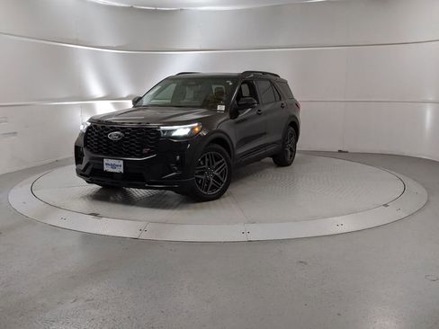 New 2025 Ford Explorer ST w/ Sun And Sound Package image 6