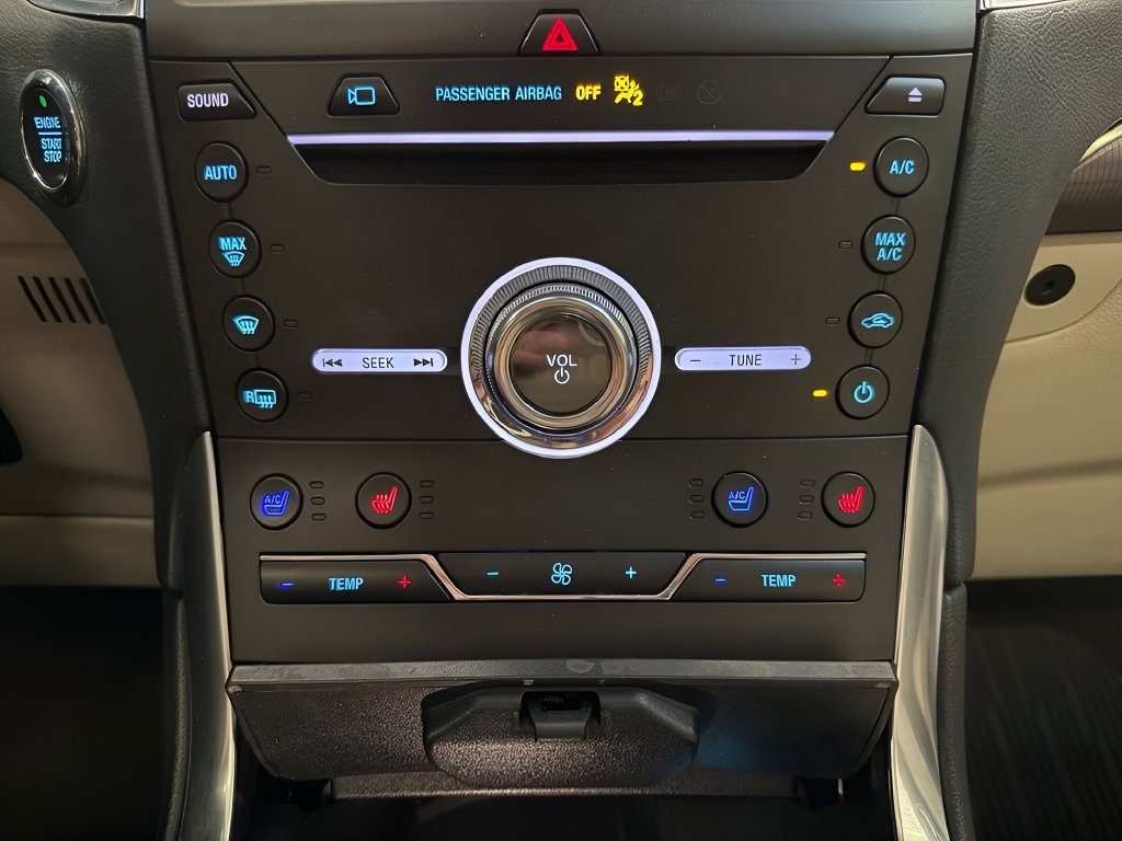 Used 2019 Ford Edge Titanium w/ Equipment Group 301A AWD/4WD image 26