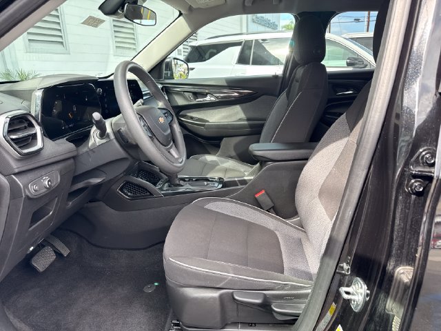 Certified 2025 Chevrolet TrailBlazer LT AWD/4WD image 11