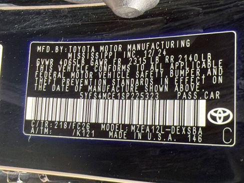 Used 2025 Toyota Corolla SE FWD image 20