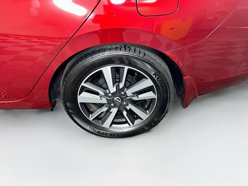 Used 2025 Nissan Versa SV w/ Trunk Package FWD image 11