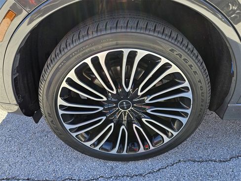 Used 2020 Lincoln Aviator Black Label w/ Dynamic Handling Package image 45