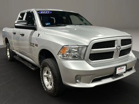 Used 2017 RAM 1500 Express w/ Express Value Package image 7
