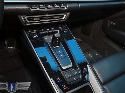 Used 2021 Porsche 911 Carrera image 33