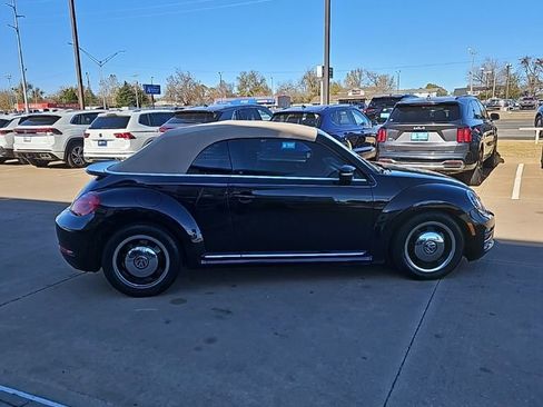 Used 2018 Volkswagen Beetle 2.0T Coast image 4