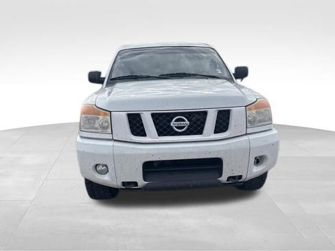 Used 2011 Nissan Titan PRO-4X AWD/4WD image 6