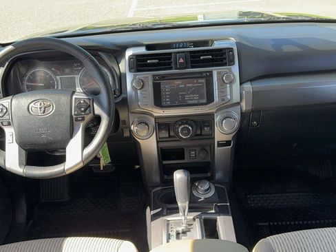 Used 2018 Toyota 4Runner 4WD image 11