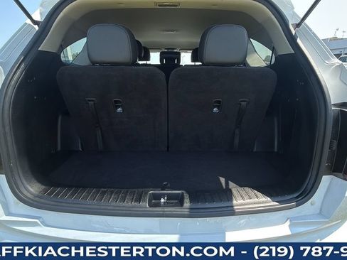 Used 2022 Kia Sorento S FWD image 26