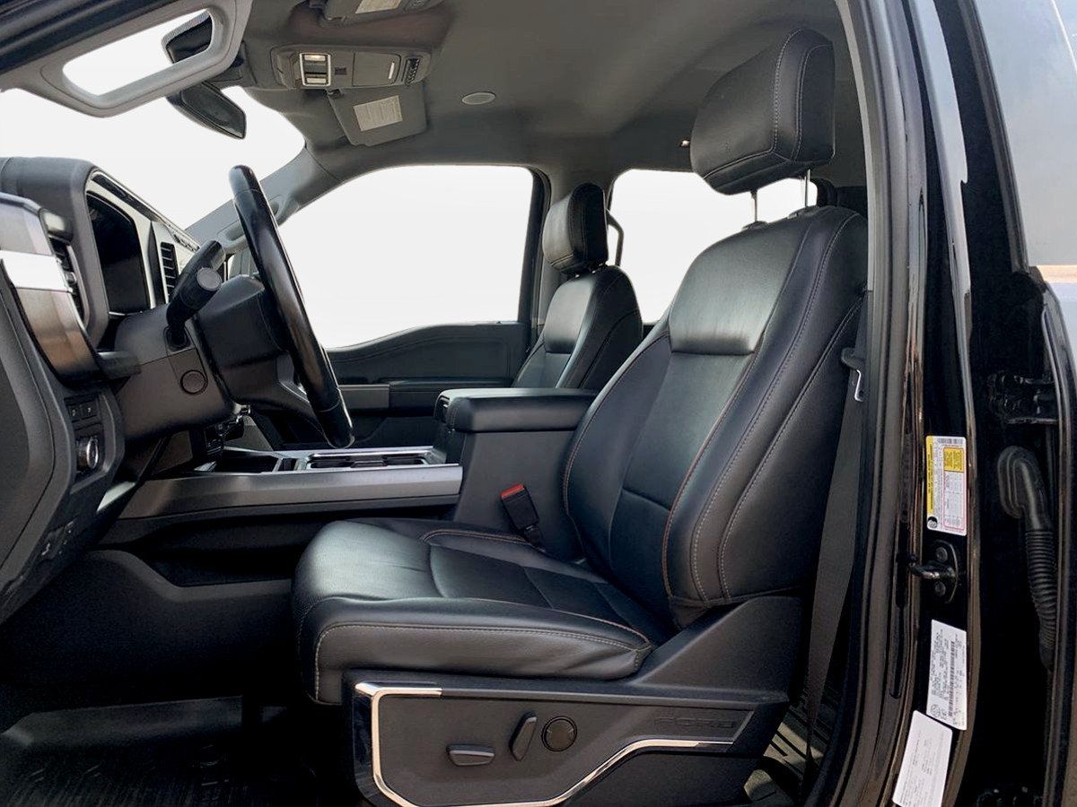 Used 2023 Ford F350 Lariat w/ Lariat Ultimate Package AWD/4WD image 31