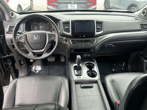 Used 2019 Honda Ridgeline RTL-T image 10