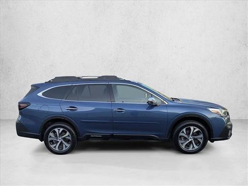 Used 2020 Subaru Outback Touring XT AWD/4WD image 4